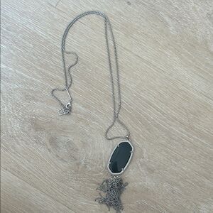 Kendra Scott Tassel Black and Sliver necklace